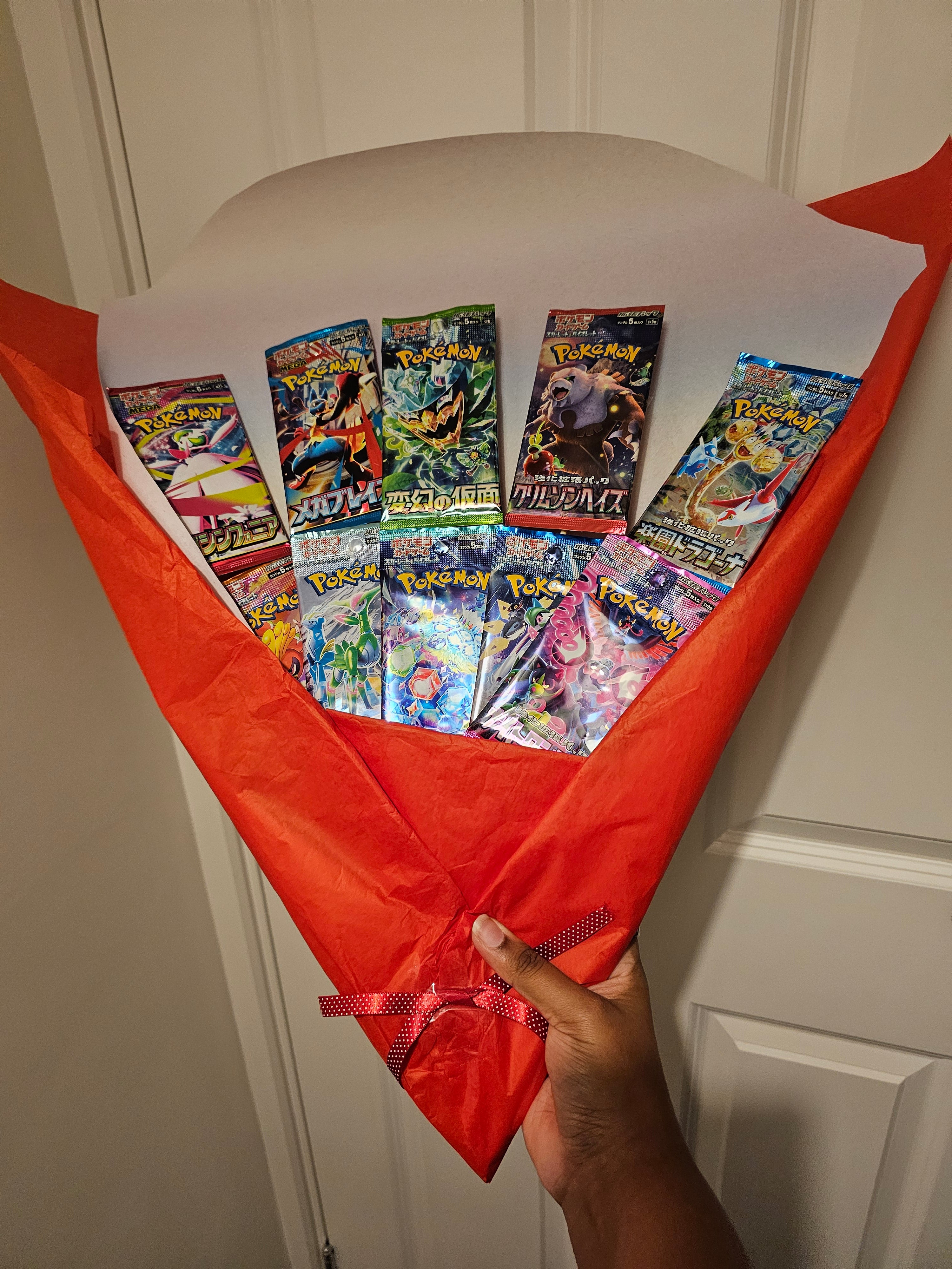 Pokemon Valentines Gift Mix Pack Bouquet (Multiple Variants)